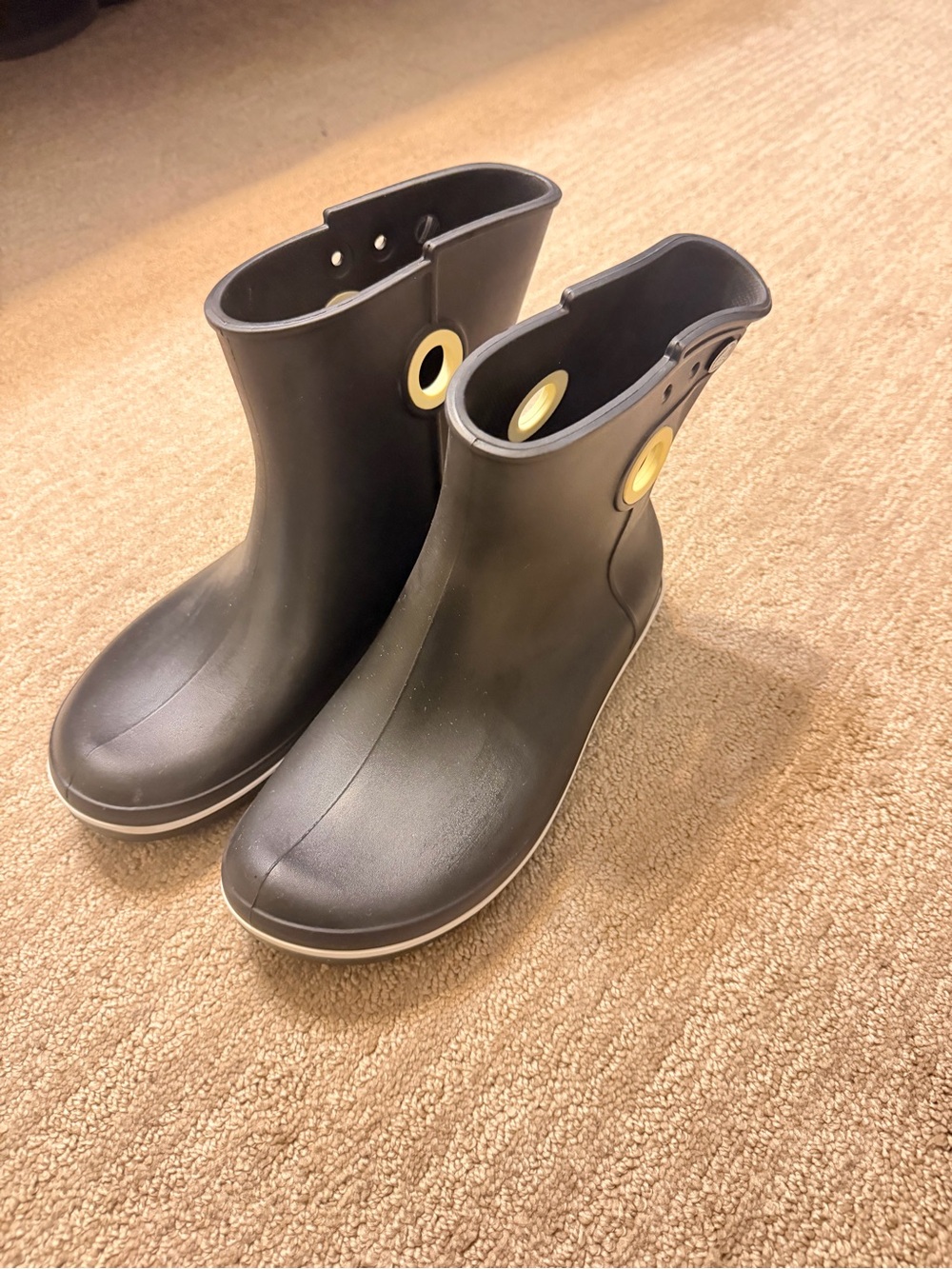 Crocs ankle rain boots